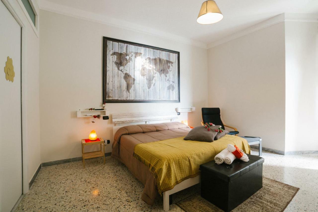Little Room Salernes Extérieur photo